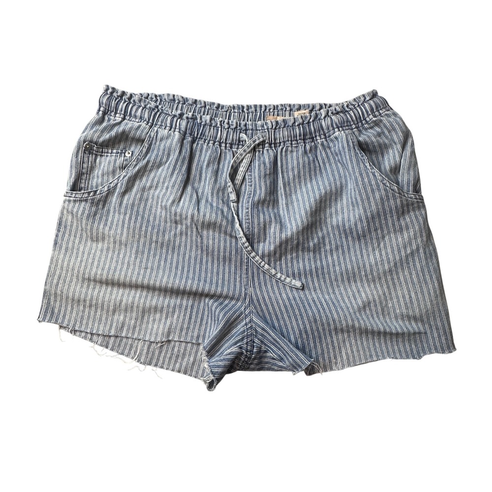Marsh Landing Shorts Womens PM Blue Striped Denim Elastic Waist Raw Hem Cotton